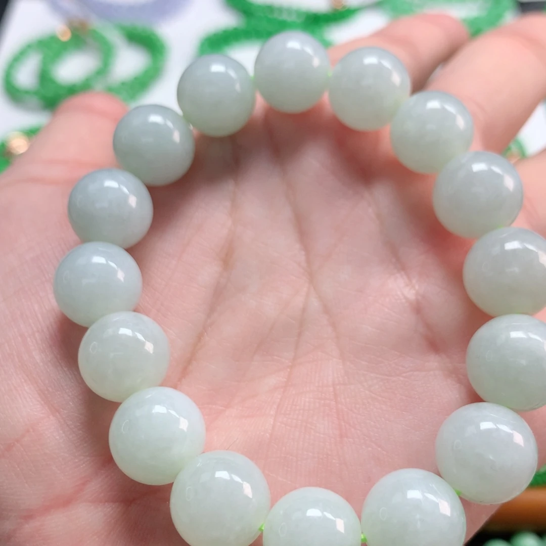 翡翠未镶嵌手链翡翠