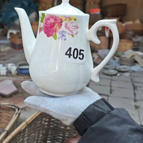 库存瓷片多孔茶壶