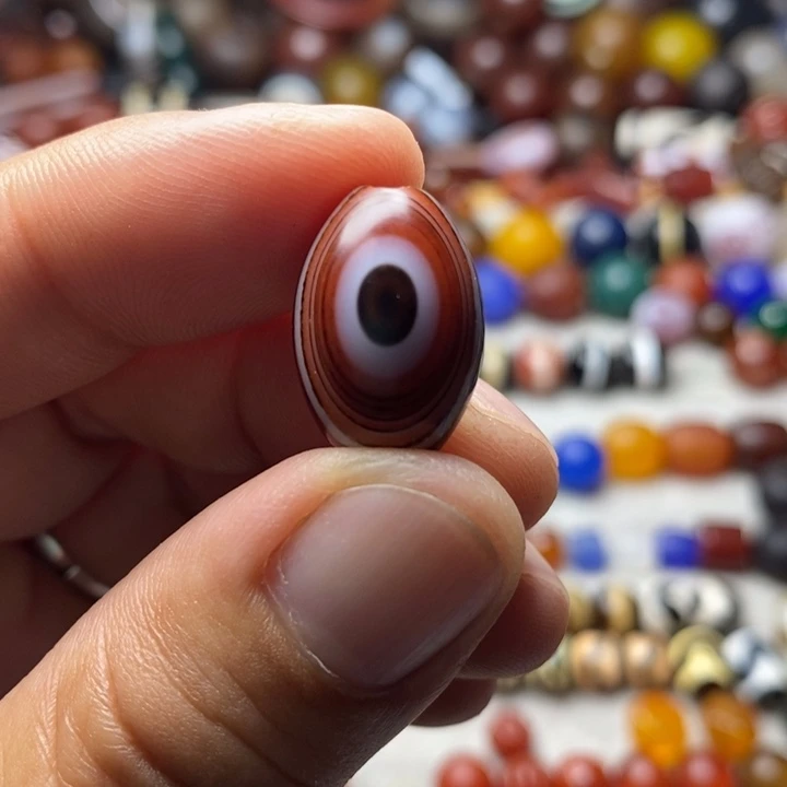 未镶嵌玛瑙/玉髓珠宝奇石