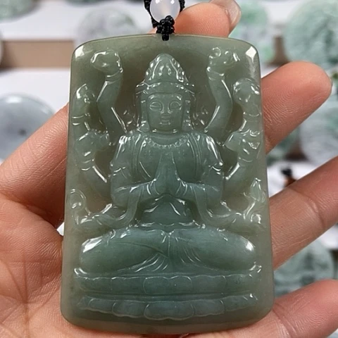 翡翠颈饰未镶嵌千手观音福利