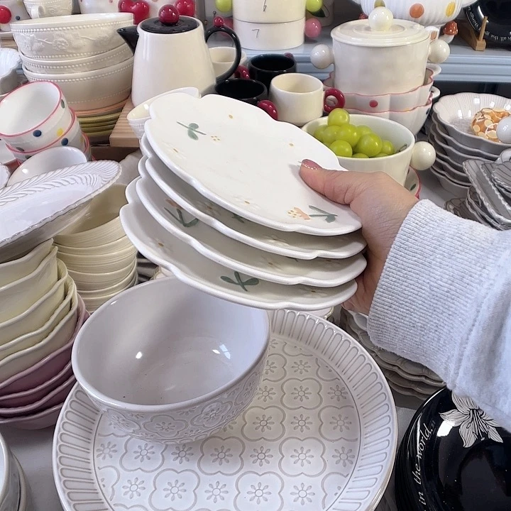 瓷片瑕疵特价陶瓷骨碟