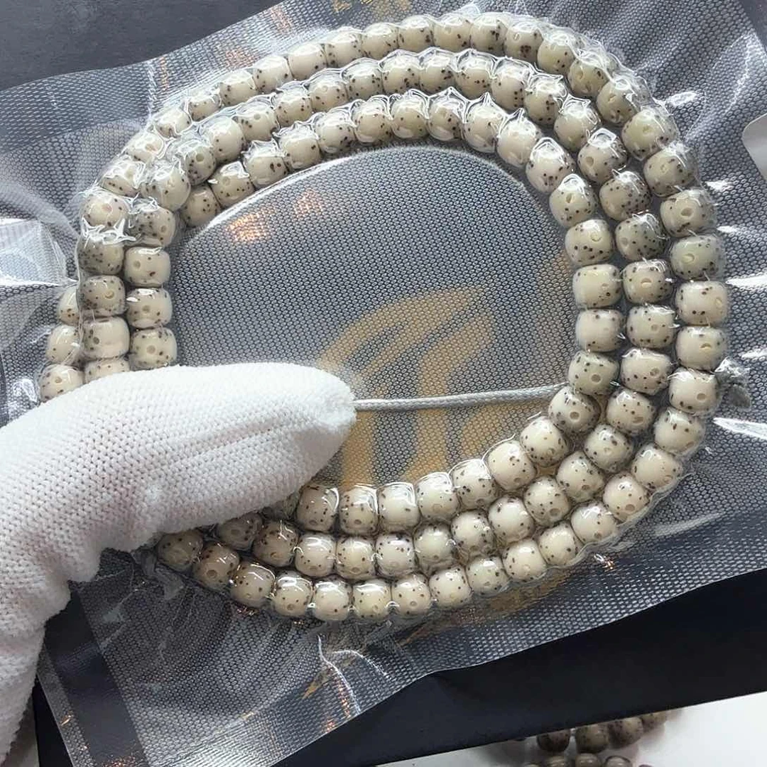 星月菩提吊坠7糯冰通体大眼睛7左右108
