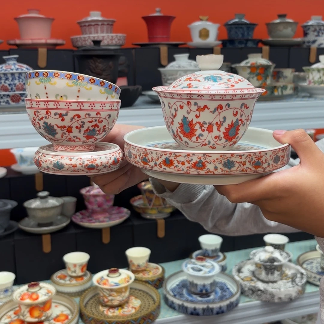 悬停车辆在停站后会