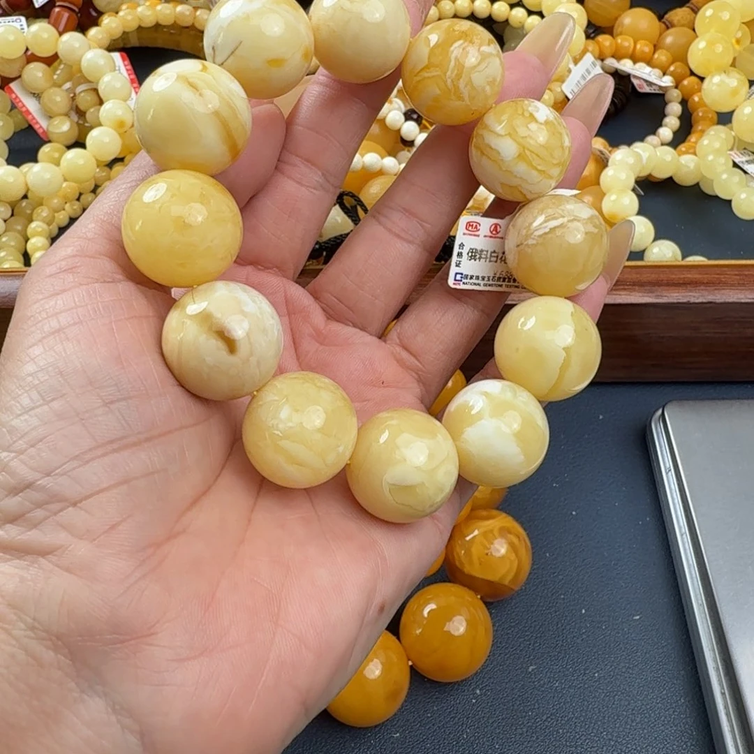 琥珀未镶嵌珠宝奇石