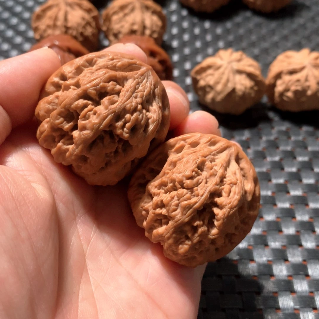 文玩核桃把件粗筋