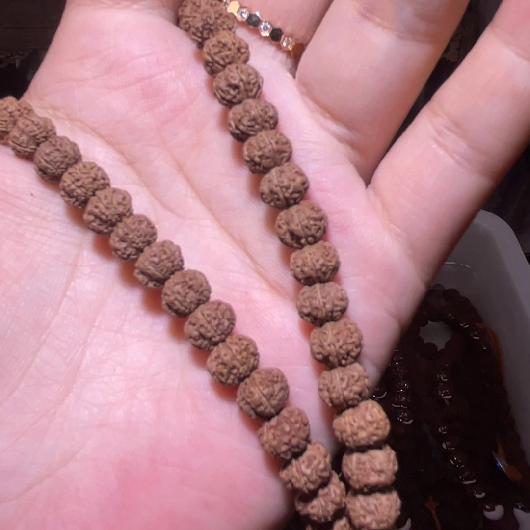 亮***飞金刚菩提吊坠老树梅花108