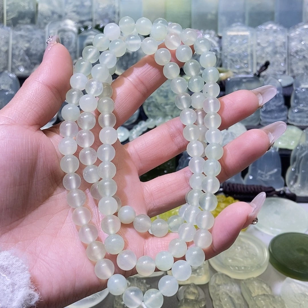 岫玉卡8的108粒未镶嵌