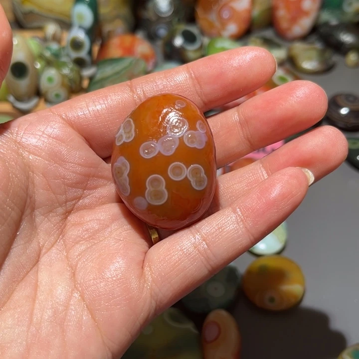 未镶嵌玛瑙/玉髓珠宝奇石维*