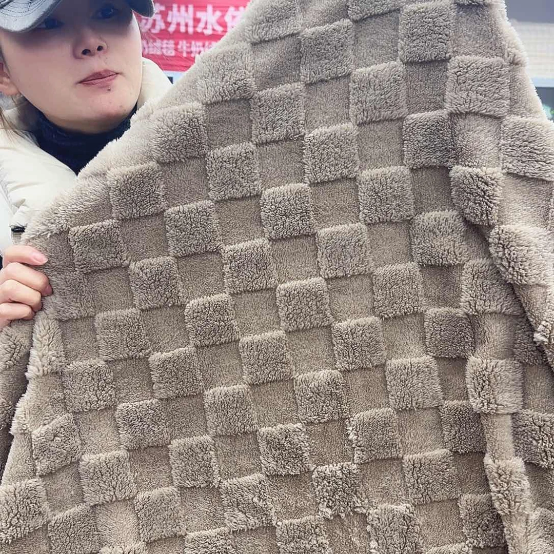 羊驼毛200.230塔夫绒剪花毯，速热卡其