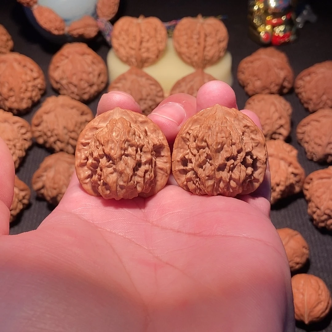 小***缘把件文玩核桃蓟县红