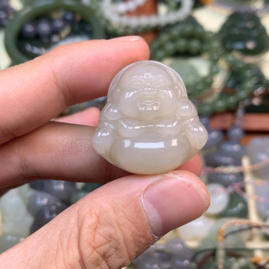 【闪购商品】颈饰未镶嵌和田玉