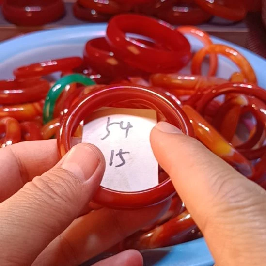 玛瑙/玉髓未镶嵌手镯