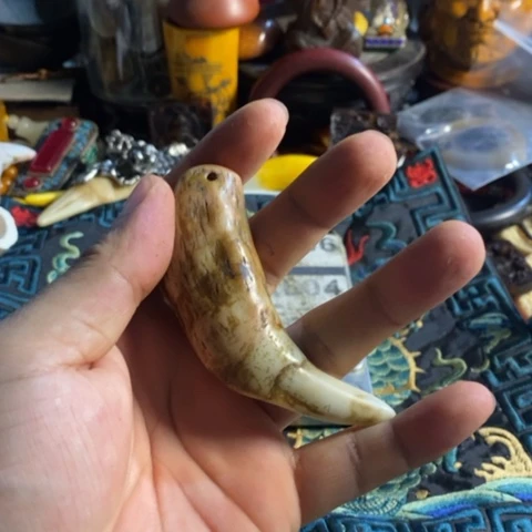 瓷片益***藏寻呼台的人也太少见