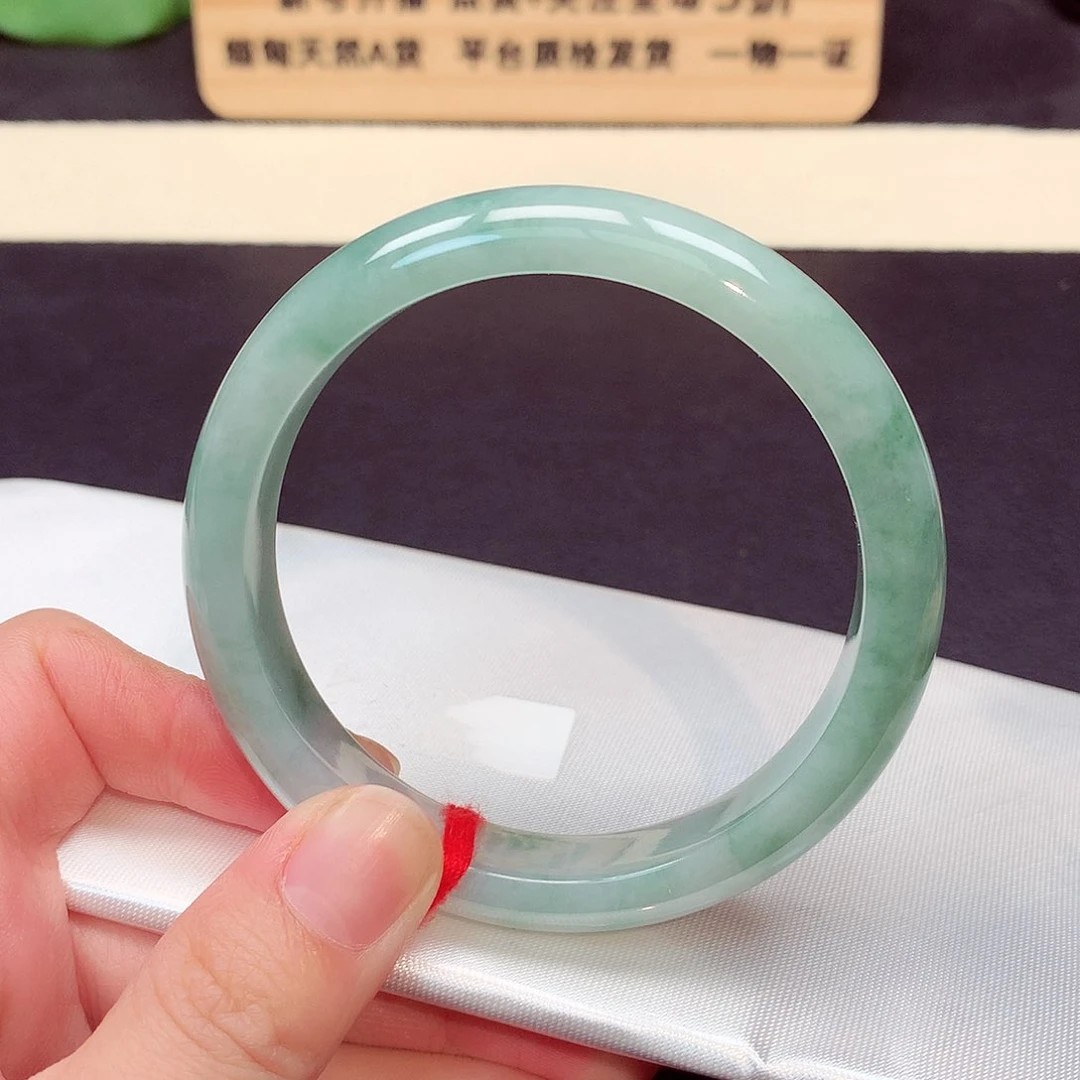 翡翠手镯未镶嵌2006号