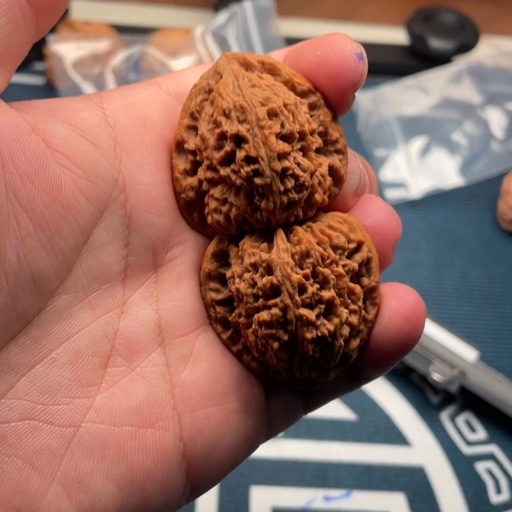 天****南疆39全品文玩核桃