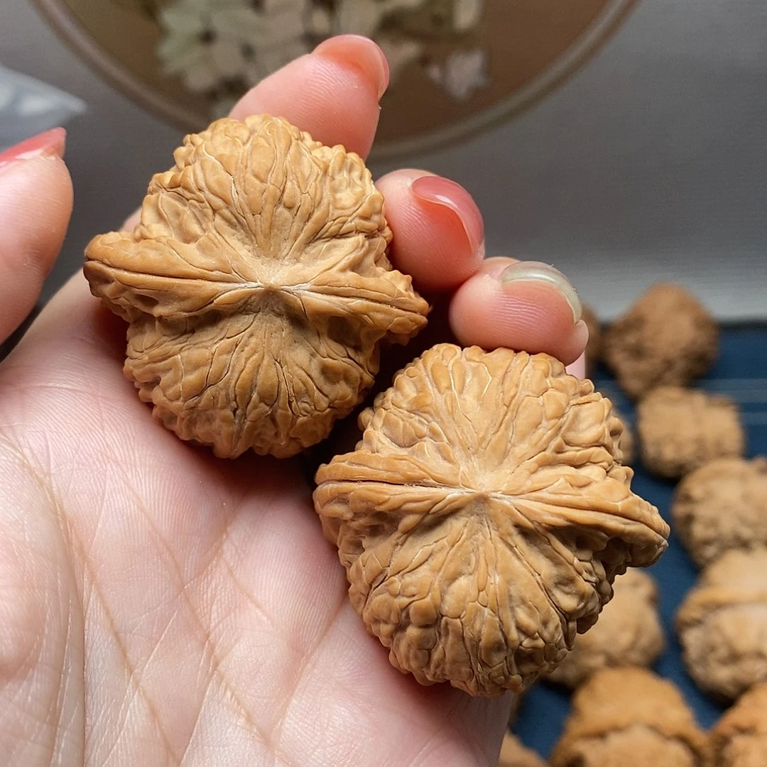 噜***啦文玩核桃把件8磨盘39.5