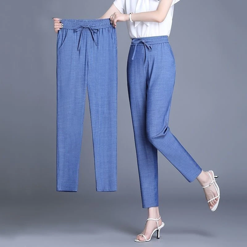 2025年夏季新款冰丝牛仔裤子女宽松显瘦百搭休闲大码牛仔裤小脚裤