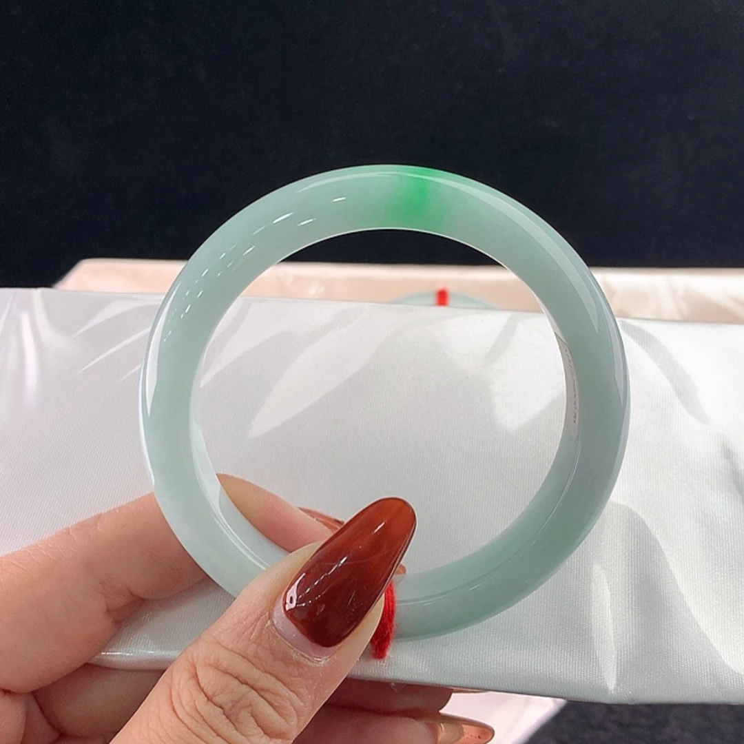 【闪购商品】未镶嵌手镯翡翠正57