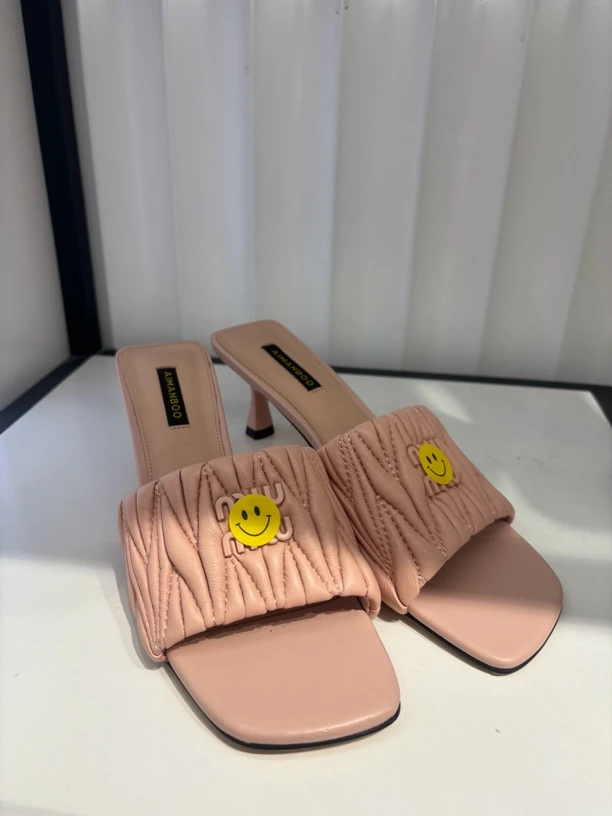 631153729漫步佳人黑标细跟鞋拖