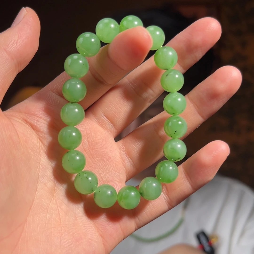 手串未镶嵌和田玉乌兰海猕猴桃10mm700