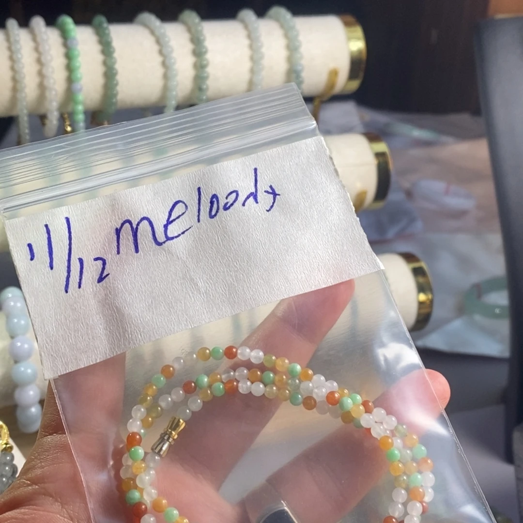 M***y定制翡翠未镶嵌缅甸翡翠A货卡3.8