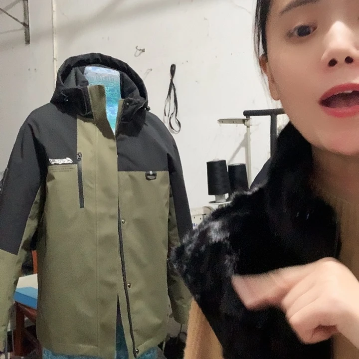 52尺码 130斤左右可以拍