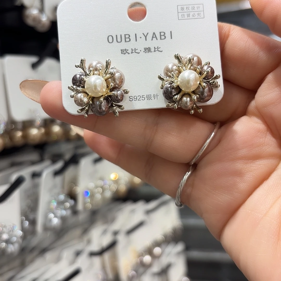 铜合金925银耳钉的