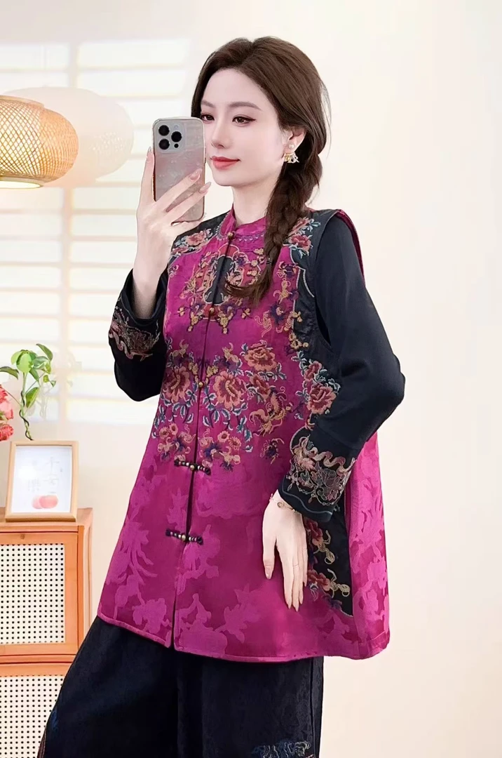 969新中式长袖刺绣短马甲民族风