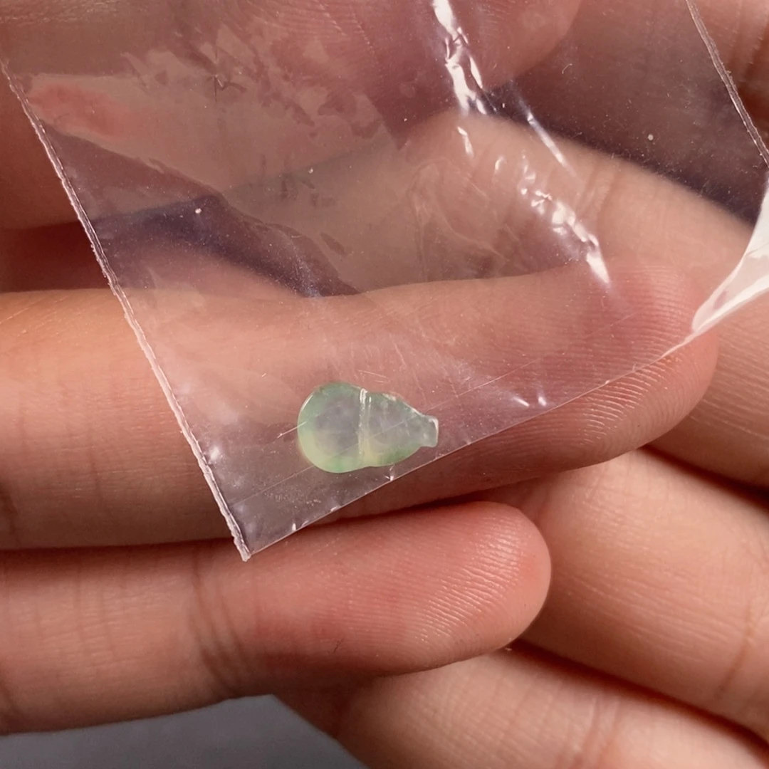 颈饰未镶嵌翡翠二*子翡翠