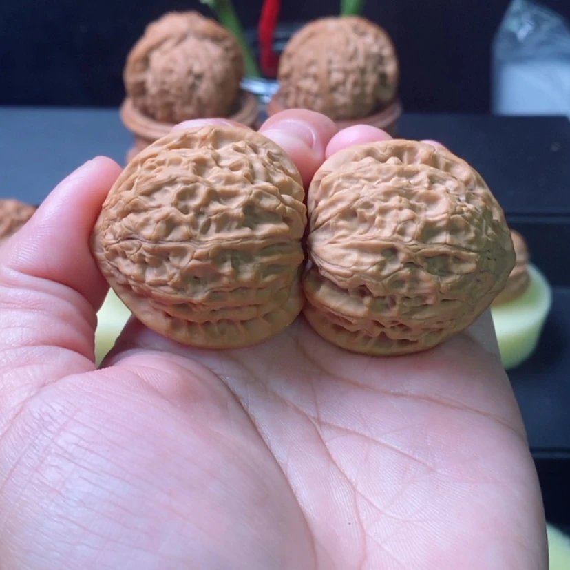 【闪购商品】吊坠文玩核桃少***音38尺金牛核桃