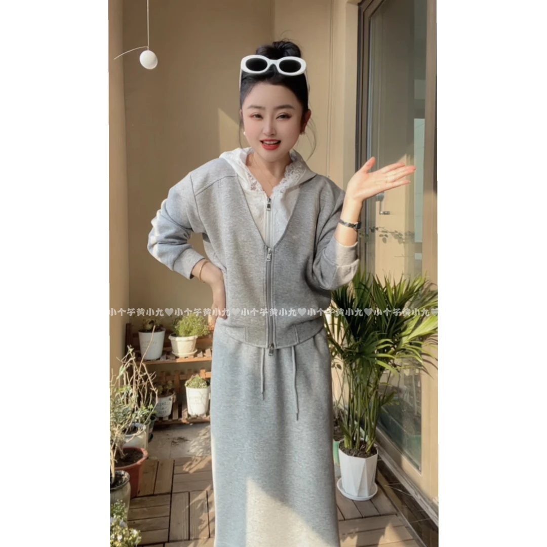 1077小个子早春出游穿搭新款蕾丝花边拼接假两件卫衣半身裙套装