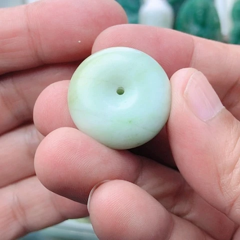 未镶嵌独山玉吊坠(不含链)