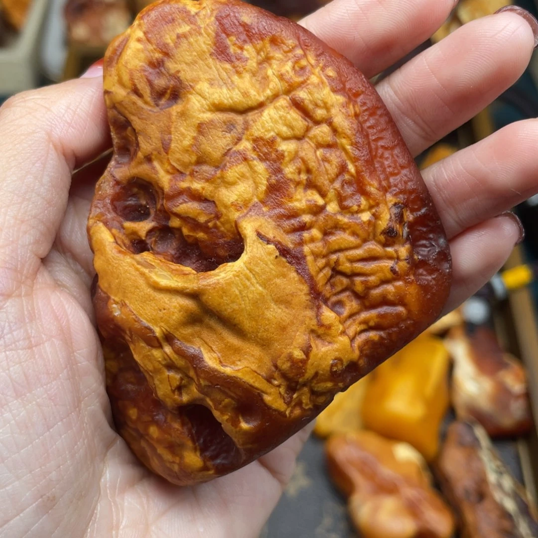 琥珀未镶嵌珠宝奇石