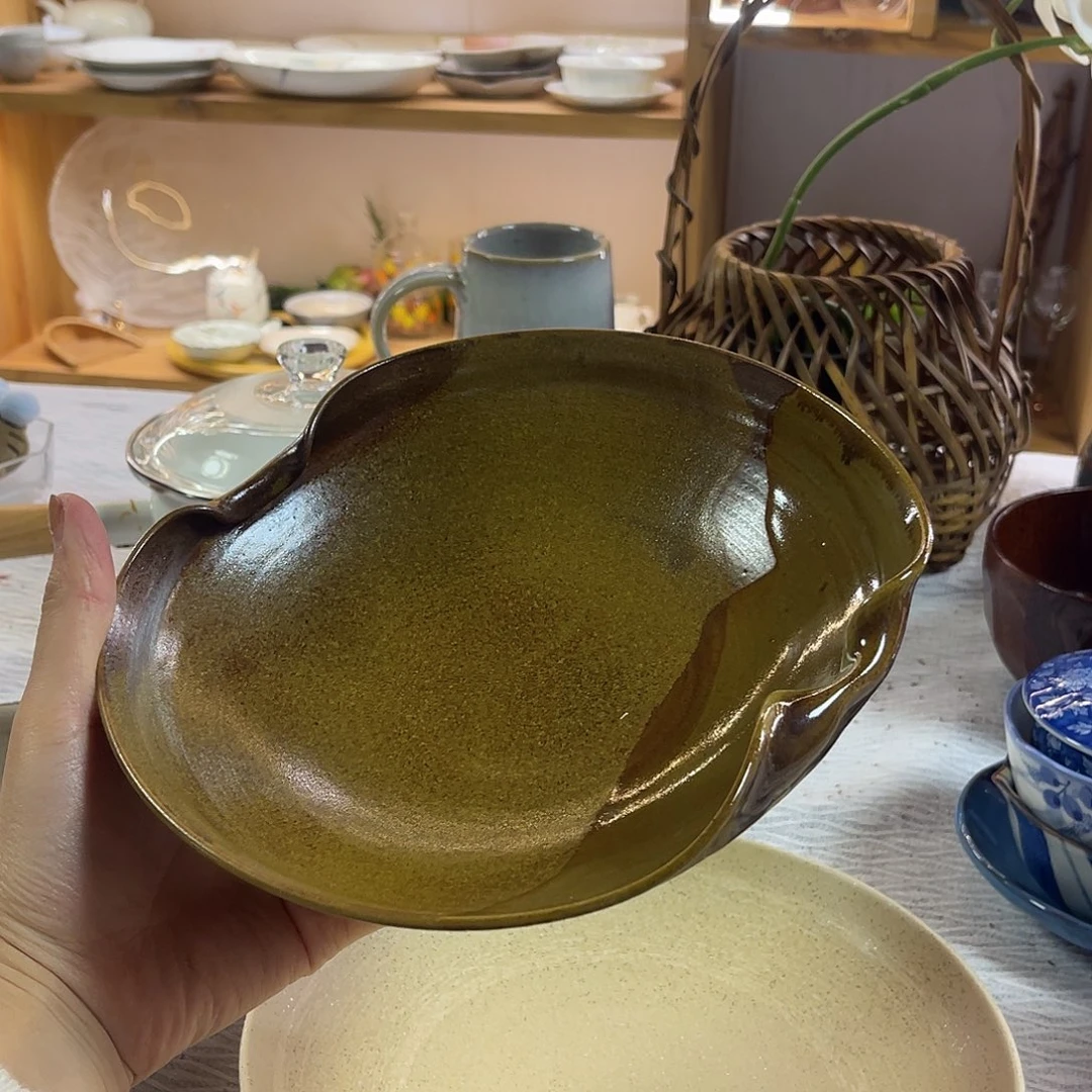 瓷片粗陶异形卷边钵子38