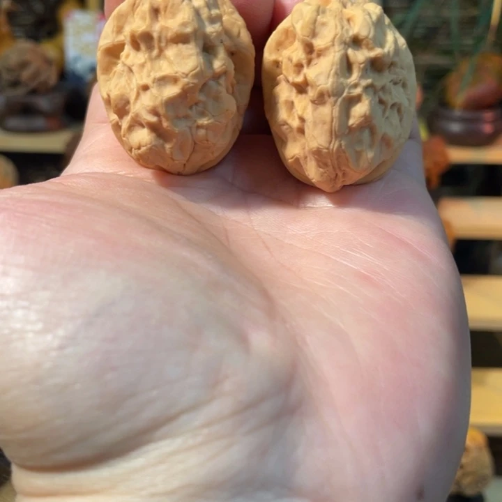 文玩核桃把件编号57