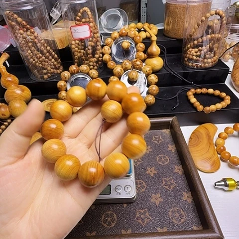 柏木（崖柏）太行崖柏2.0鸡油黄全品