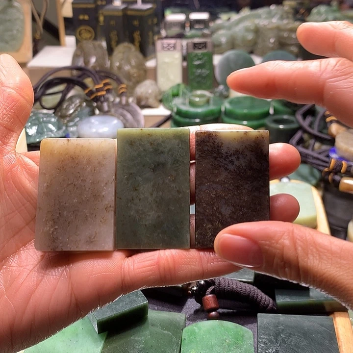 和田玉未镶嵌珠宝半成品