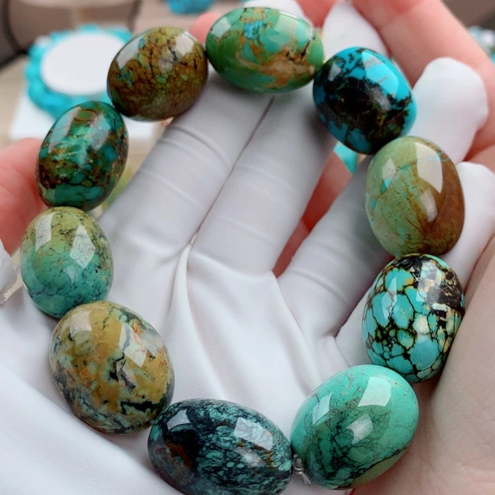 绿松石未镶嵌挂件