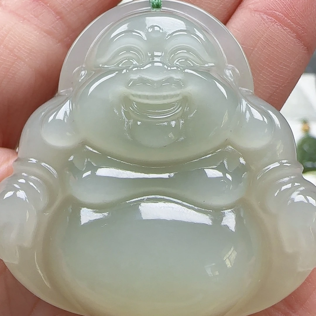 和田玉未镶嵌吊坠(赠链)