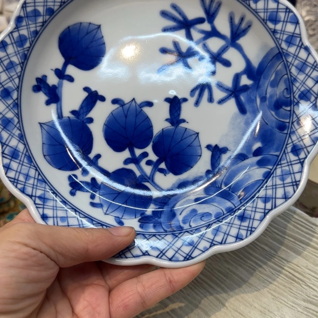 咖啡杯里的咖啡是我