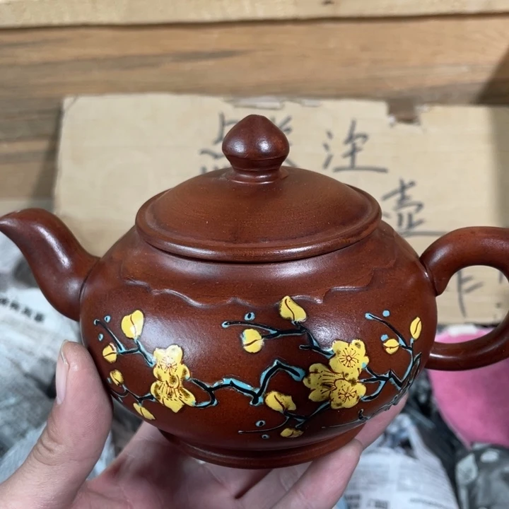 茶壶紫砂老厂紫砂壶一件。