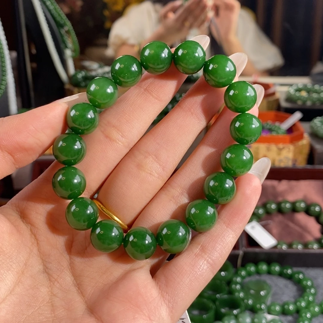 和田玉（碧玉）未镶嵌手链