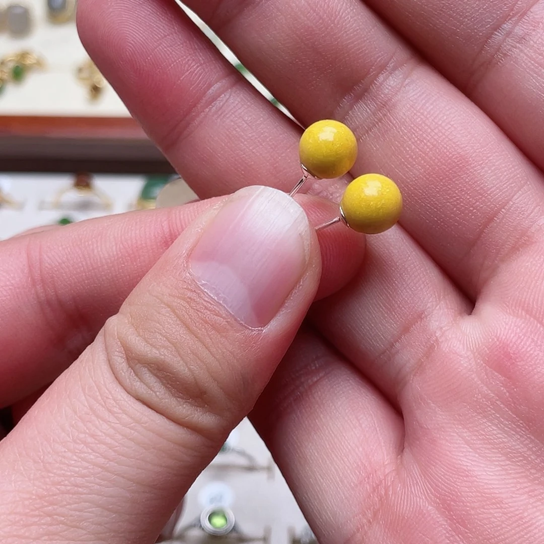 和田玉耳钉银S925镶嵌