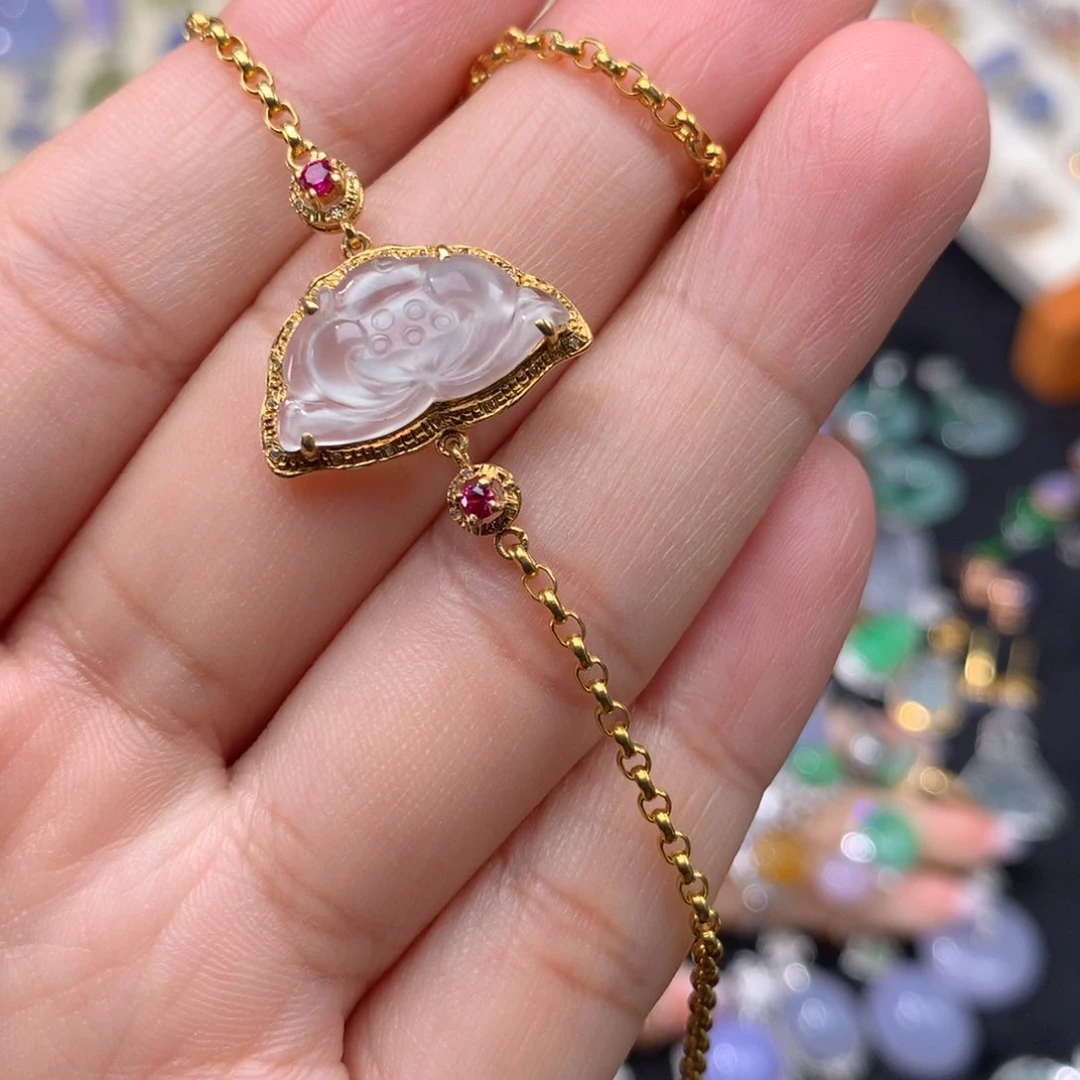 18K金镶嵌手链翡翠荷花手链