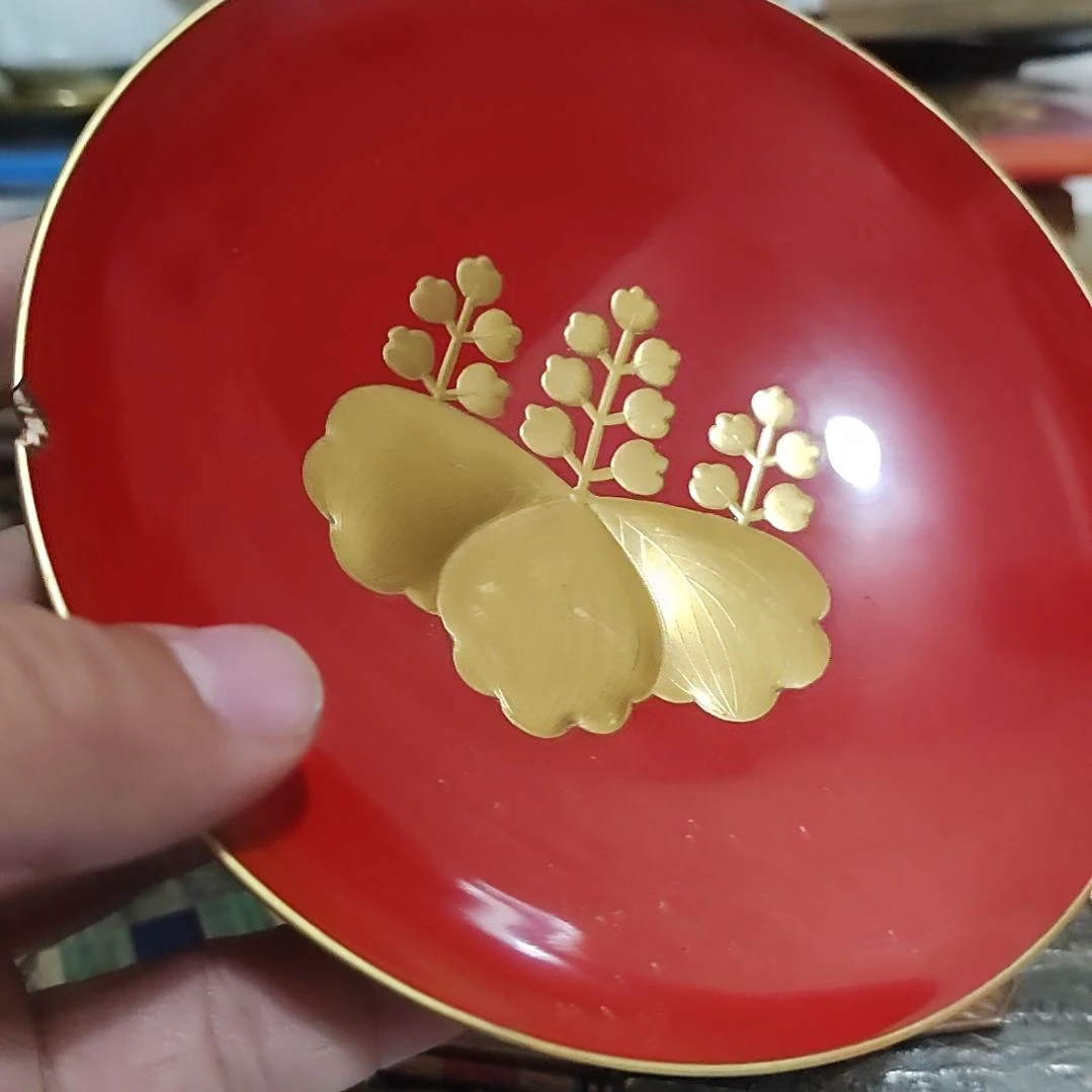 良***哥日本早期的纪念章一个
