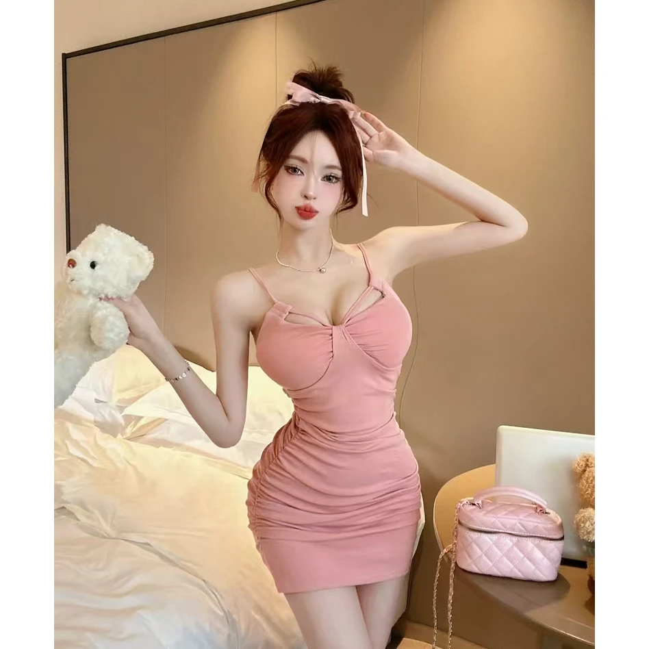 也猫定制 纯欲风性感辣妹吊带连衣裙女收腰带褶皱显瘦包臀短裙