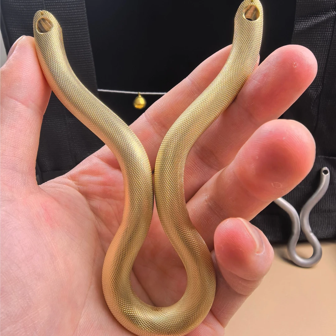 10毫米金蛇单卡弹弓户外弹力射击解压玩具高精准大威力竞技专用