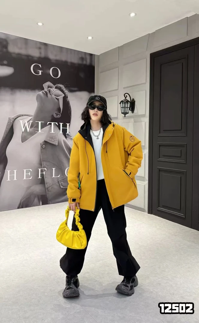 2025时尚潮流宽松保暖加厚冬季新款百搭连帽外套12502