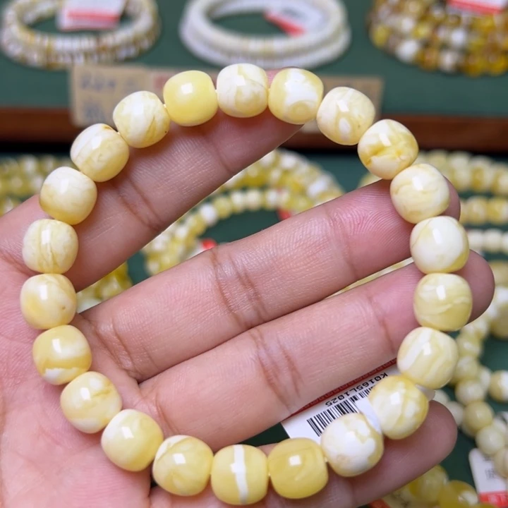 蜜蜡未镶嵌珠宝奇石