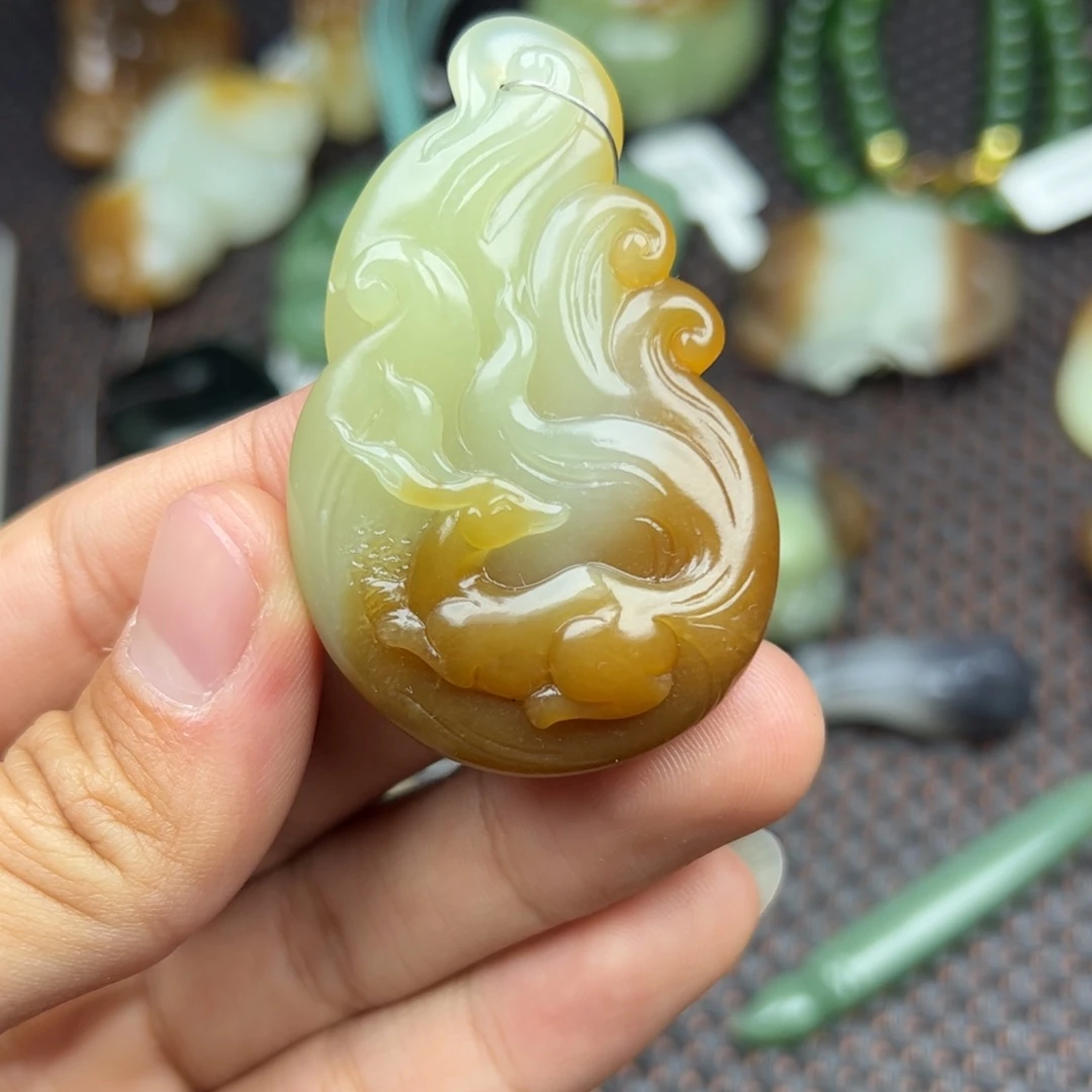 和田玉挂件未镶嵌